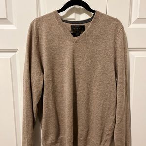 Jos. A. Bank Reserve 100% Cashmere V-Neck Sweater - Size Large